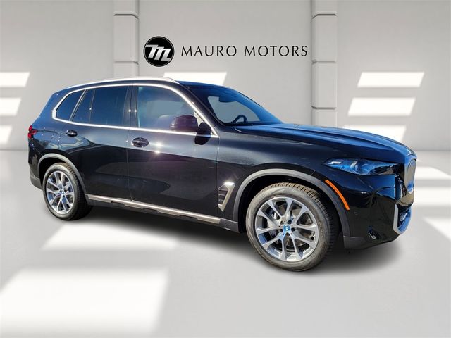 2025 BMW X5 xDrive50e