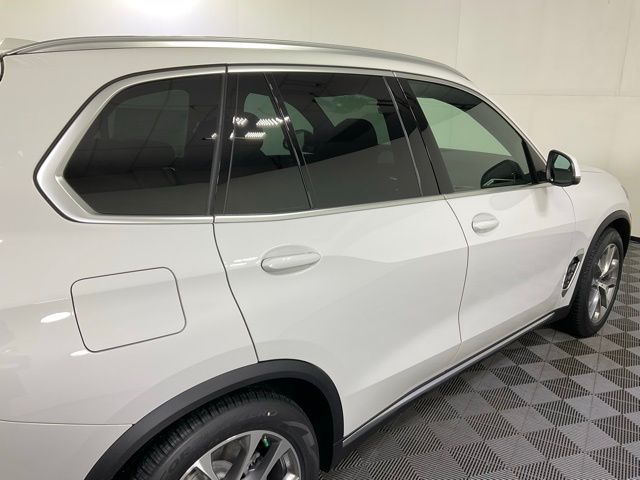 2025 BMW X5 xDrive50e