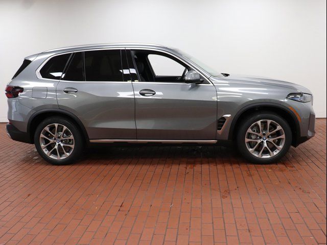 2025 BMW X5 xDrive50e