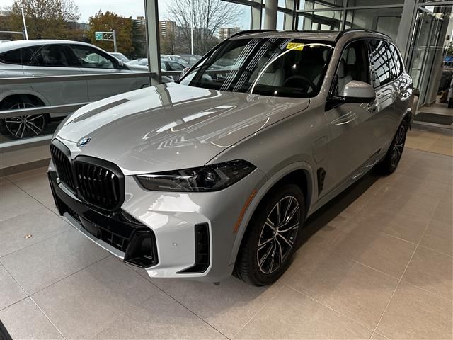 2025 BMW X5 xDrive50e