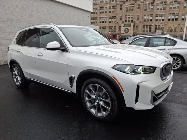 2025 BMW X5 xDrive50e