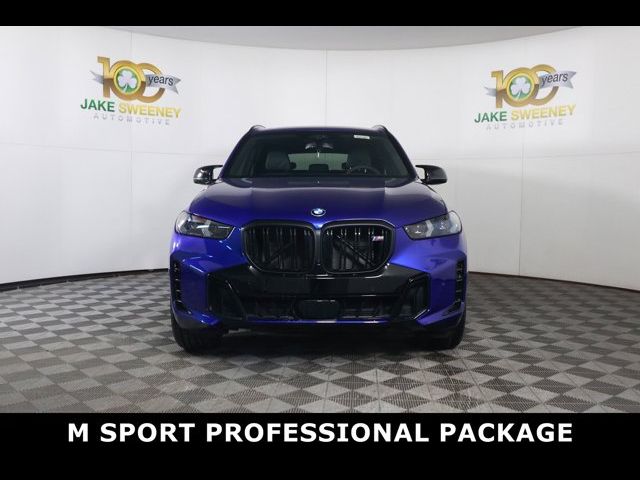 2025 BMW X5 M60i