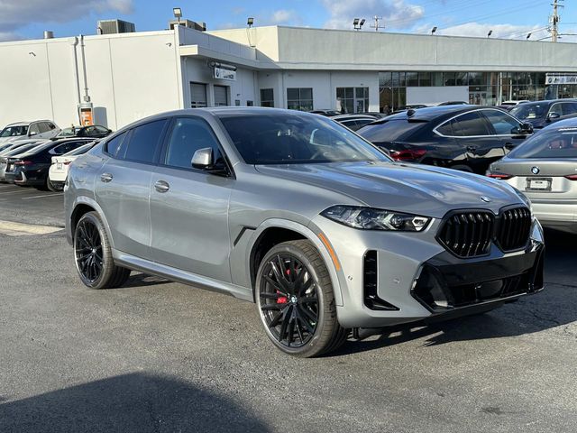 2025 BMW X6 xDrive40i