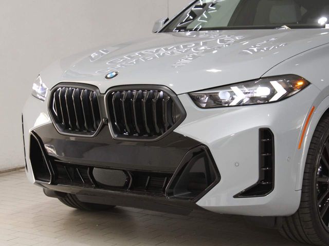 2025 BMW X6 xDrive40i