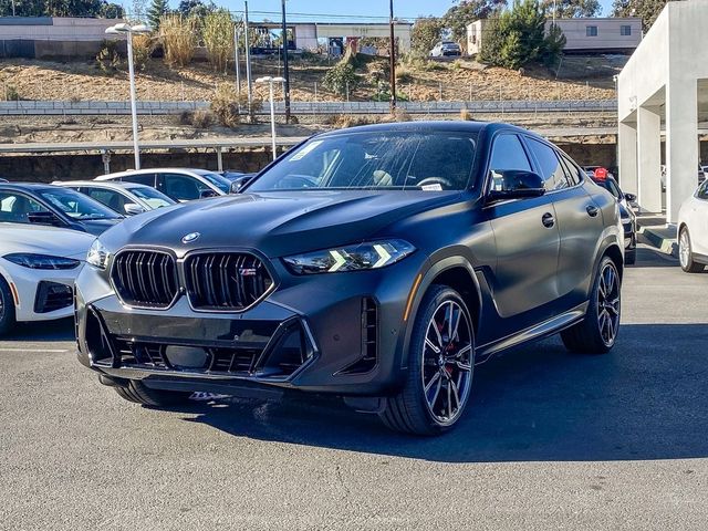 2025 BMW X6 M60i