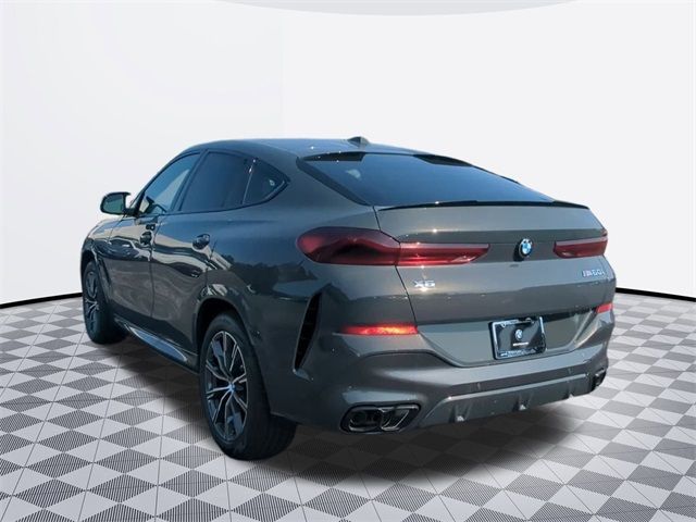 2025 BMW X6 M60i