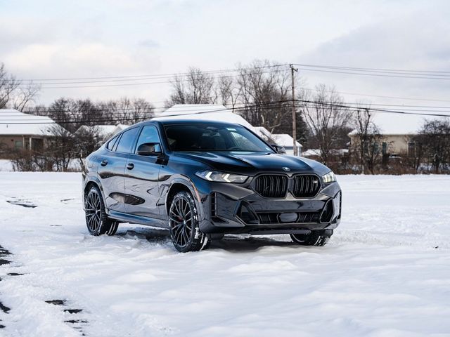 2025 BMW X6 M60i