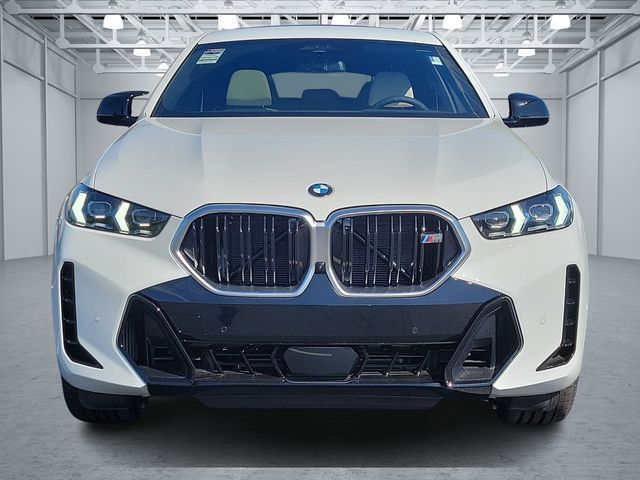 2025 BMW X6 M60i