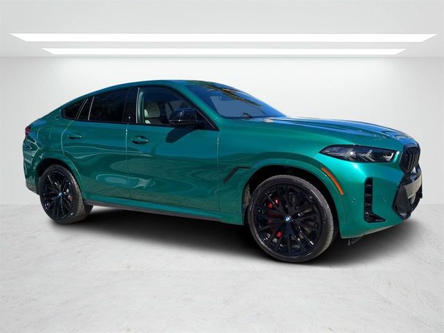 2025 BMW X6 M60i