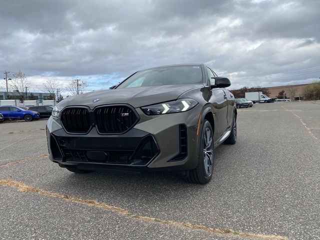 2025 BMW X6 M60i