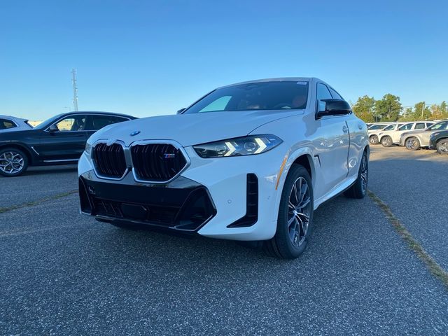 2025 BMW X6 M60i