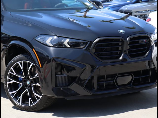 2025 BMW X6 M Base