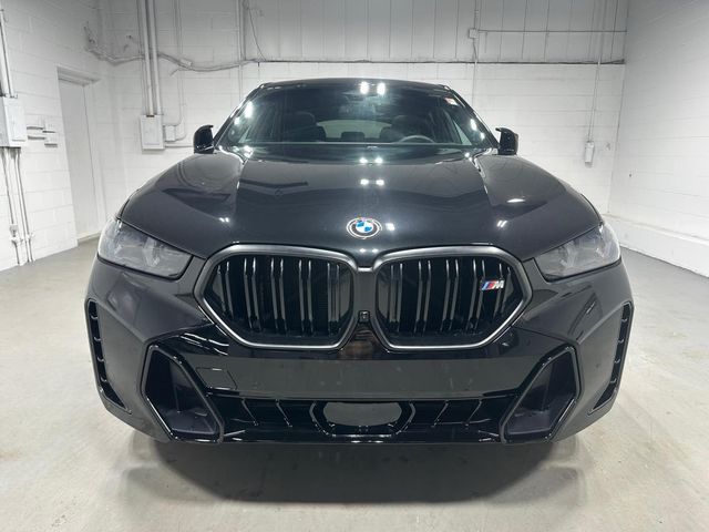 2025 BMW X6 M60i