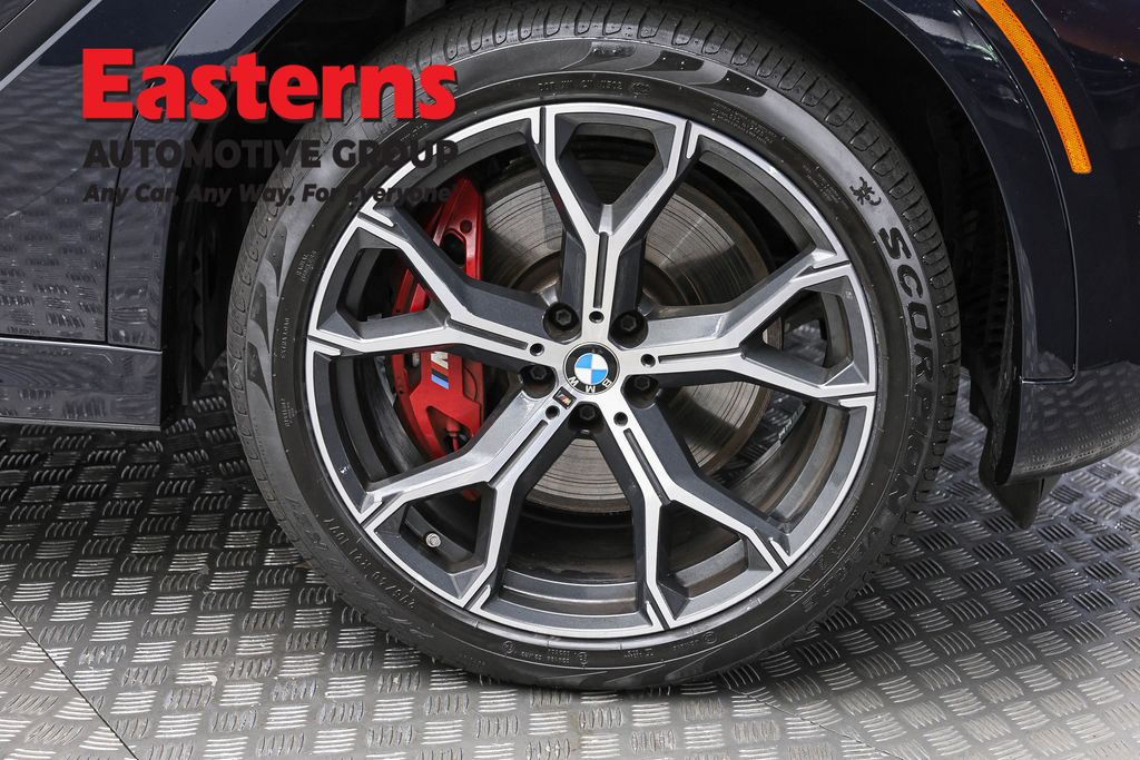 2025 BMW X6 43
