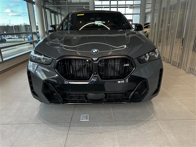 2025 BMW X6 M60i