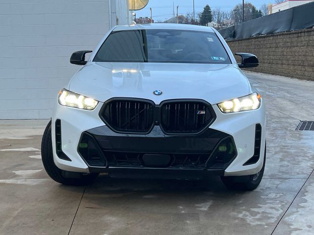 2025 BMW X6 M60i