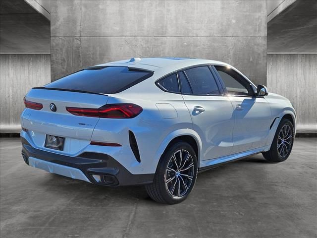 2025 BMW X6 xDrive40i