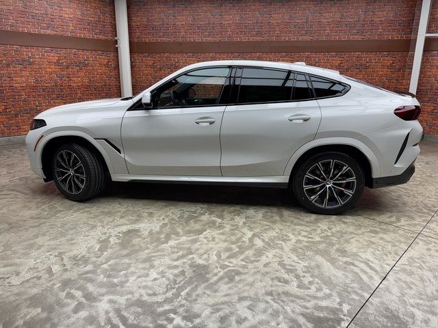 2025 BMW X6 xDrive40i