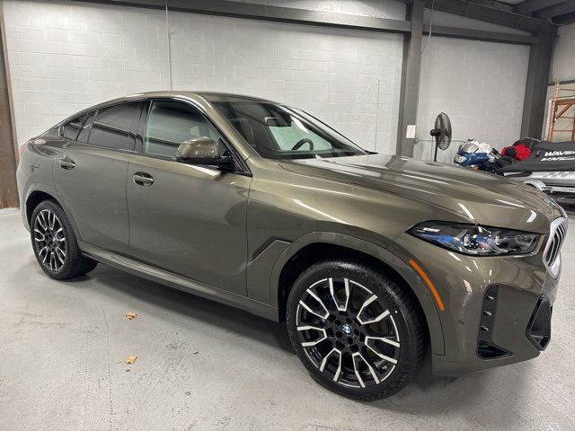 2025 BMW X6 xDrive40i