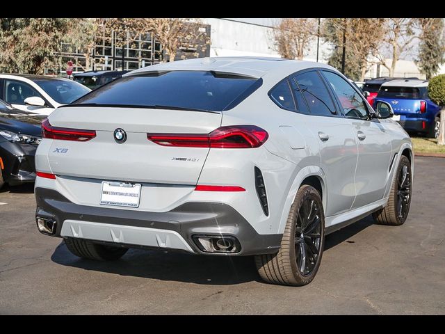 2025 BMW X6 xDrive40i