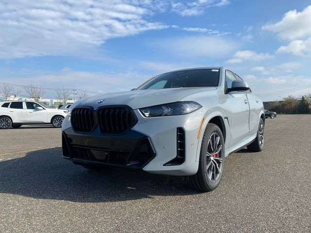 2025 BMW X6 xDrive40i