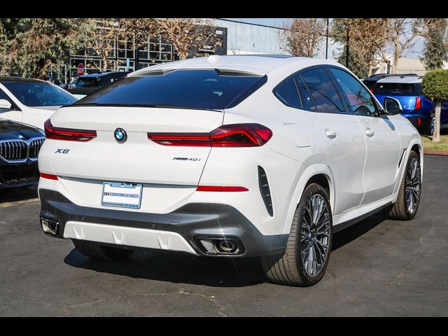 2025 BMW X6 xDrive40i