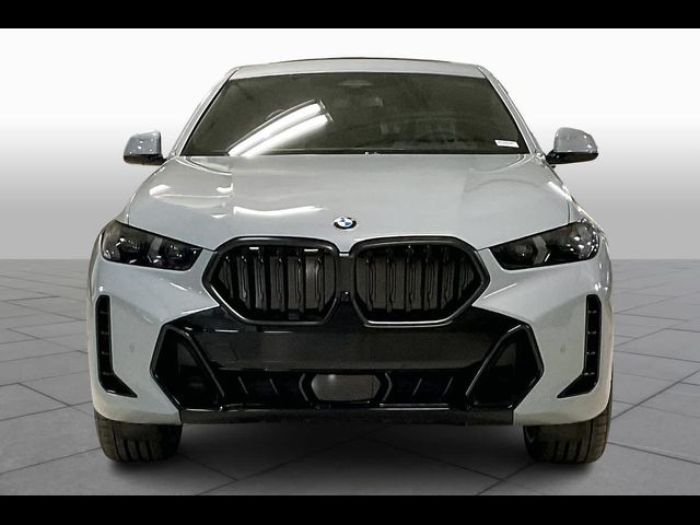 2025 BMW X6 xDrive40i