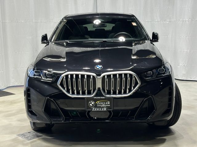 2025 BMW X6 xDrive40i