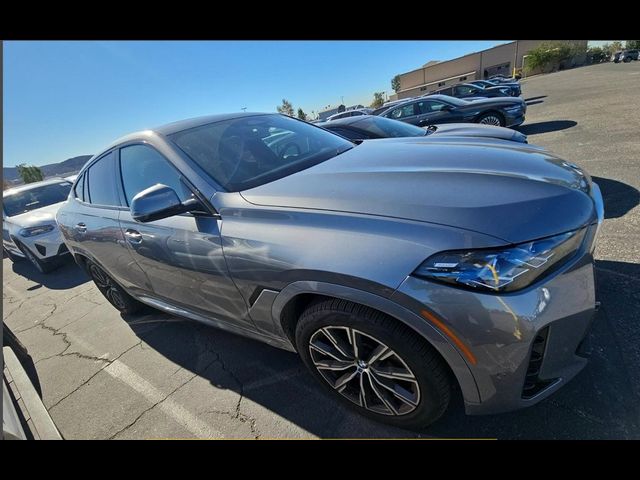 2025 BMW X6 xDrive40i