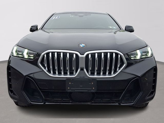 2025 BMW X6 xDrive40i