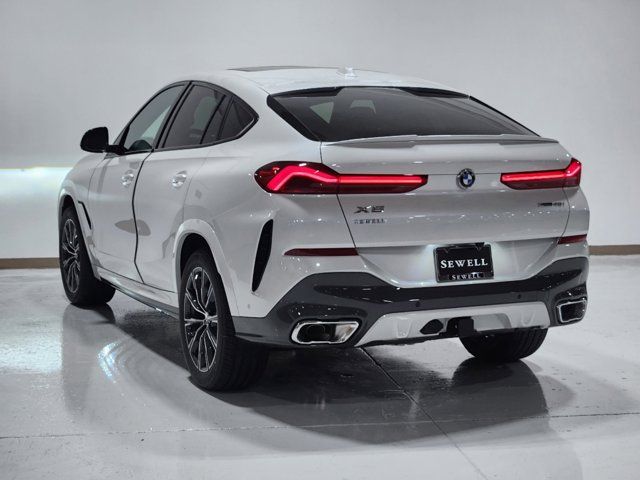 2025 BMW X6 xDrive40i