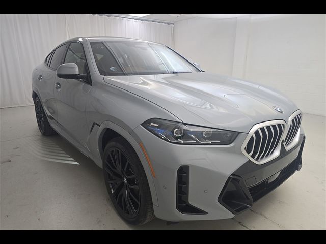 2025 BMW X6 xDrive40i