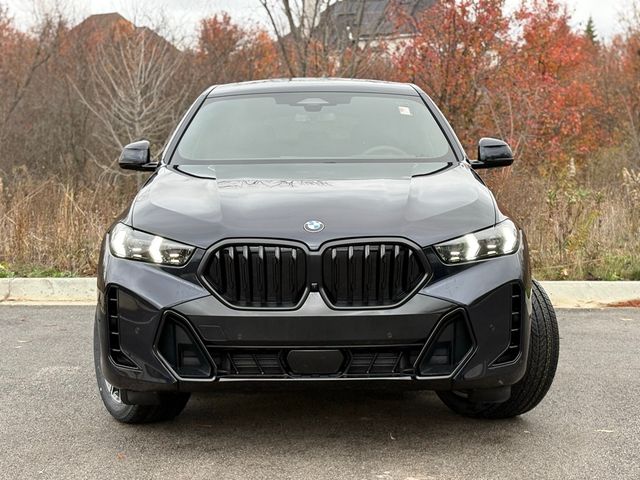 2025 BMW X6 xDrive40i