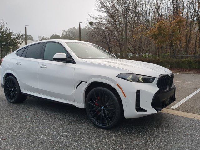 2025 BMW X6 xDrive40i