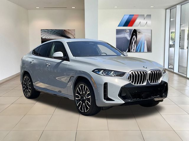 2025 BMW X6 xDrive40i