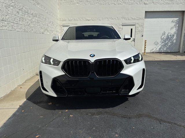 2025 BMW X6 xDrive40i