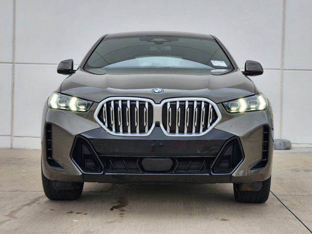 2025 BMW X6 xDrive40i