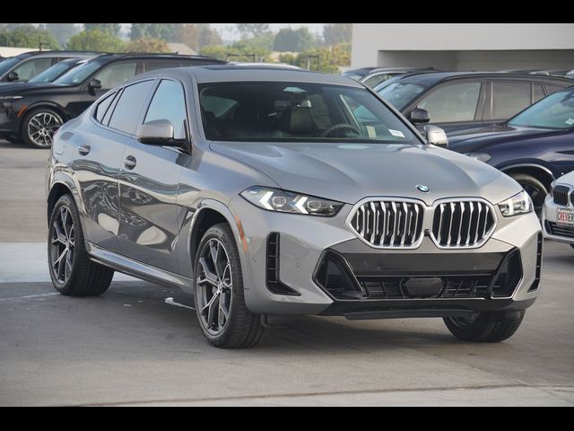 2025 BMW X6 xDrive40i