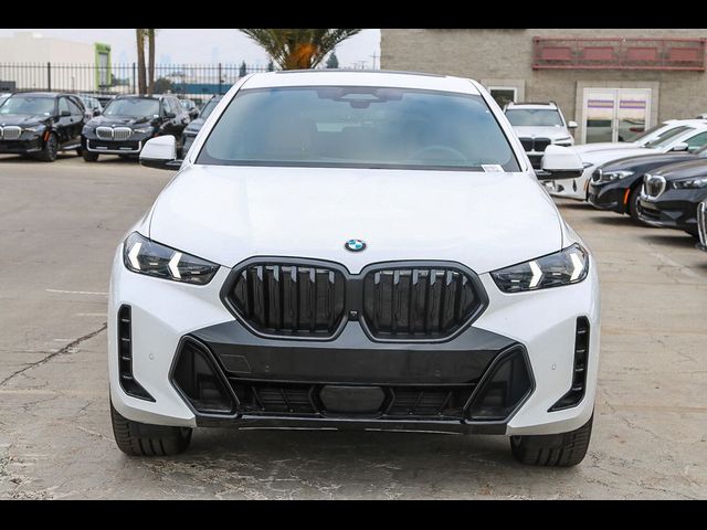 2025 BMW X6 xDrive40i