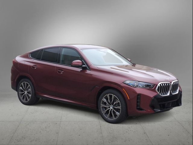 2025 BMW X6 xDrive40i