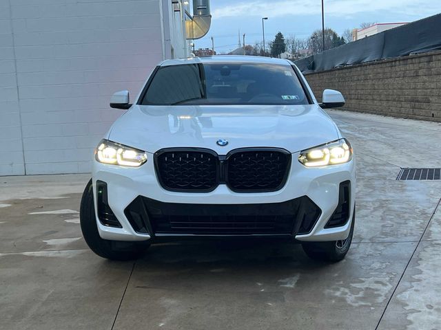 2025 BMW X6 xDrive40i