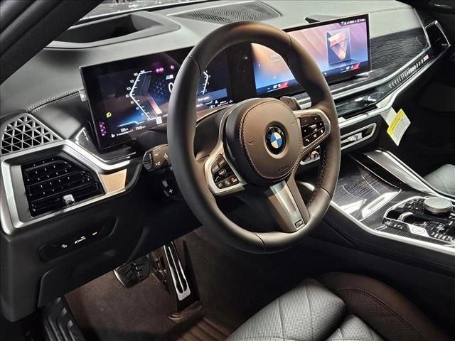 2025 BMW X6 xDrive40i