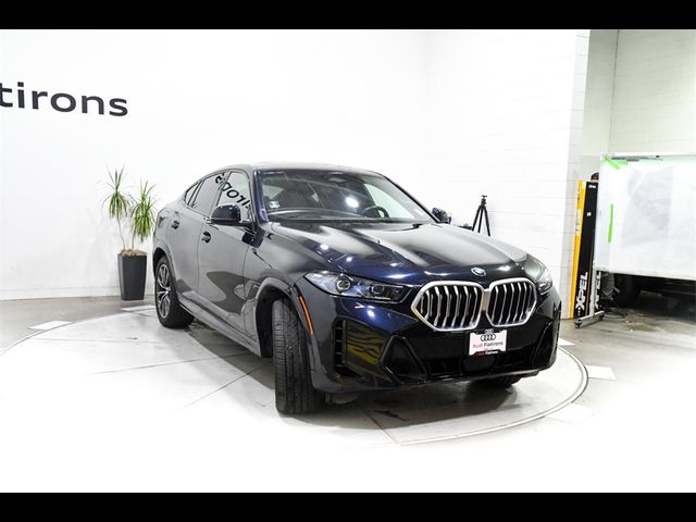 2025 BMW X6 xDrive40i