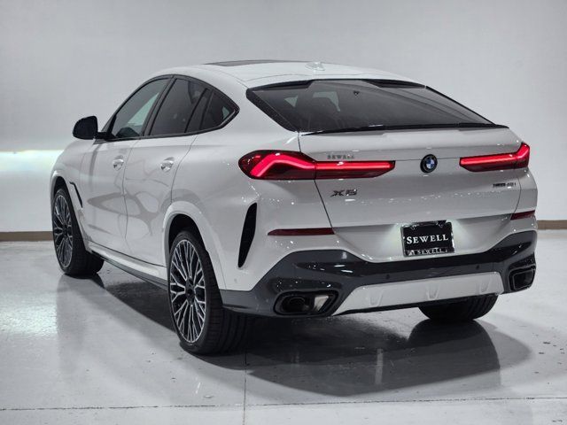 2025 BMW X6 xDrive40i