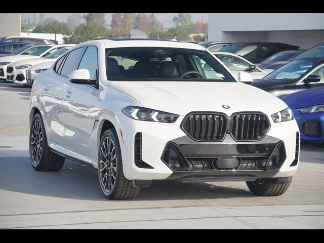 2025 BMW X6 xDrive40i