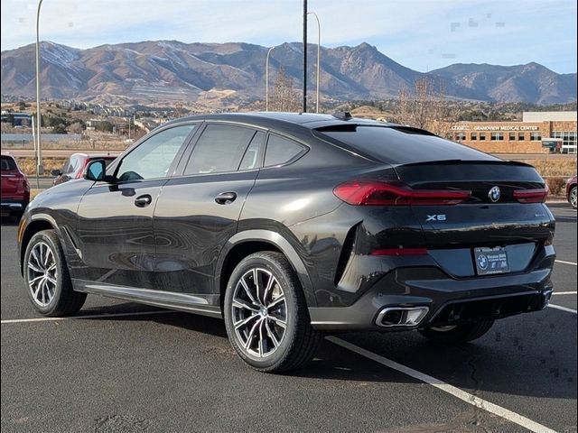 2025 BMW X6 xDrive40i