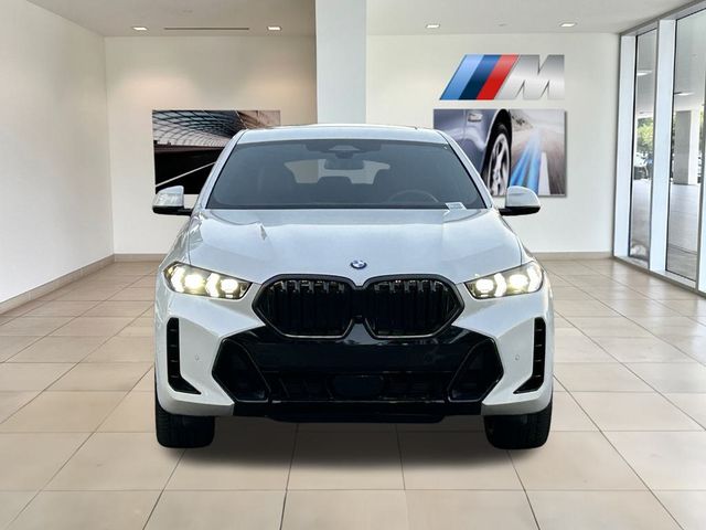 2025 BMW X6 xDrive40i