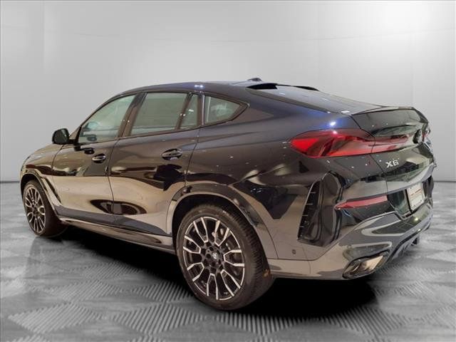 2025 BMW X6 xDrive40i