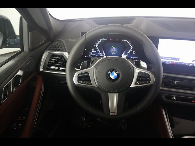 2025 BMW X6 xDrive40i