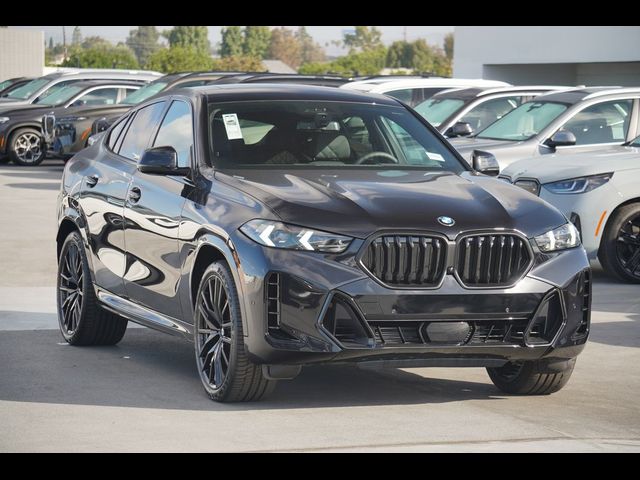 2025 BMW X6 xDrive40i